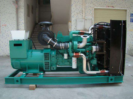 桐庐1100kw康明斯柴油发电机组图片 桐庐1100kw康明斯柴油发电机组图片